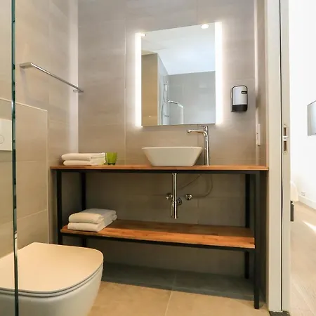 Fletcher Rotterdam-airport ホテル 3*