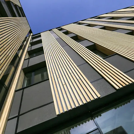 Fletcher Rotterdam-airport מלון